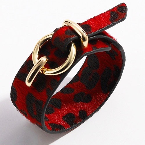armband-luipaardprint-zwart-rood-goudengesp-leopardprint-animailprint-bracelet-dierenprint-mixandmatch-movastyling