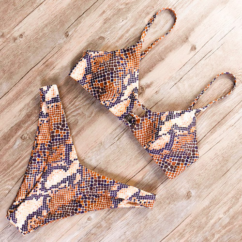bikini-snakeprint-slangprint-badmode-swimwear-zomer-2019-fashion-frontside-movastyling