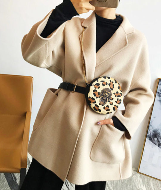 heuptas-beltbag-schoudertas-beige-zwart-goud-luipaardprint-dierenprint-leeuwenkop-casual-real-leather-movastyling