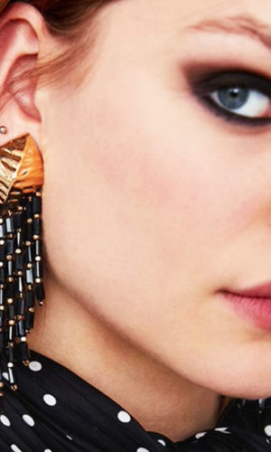 oorbellen-earringset-shell-drop-earrings-sieraden-bijoux-schelp-goudkleur-gold-black-zwart-model-movastyling