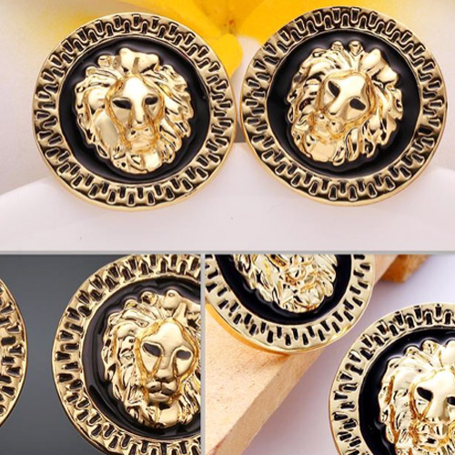 oorbellen-leeuwenkop-robuust-zwart-goud-barok-oorknop-lionhead-earringset-black-gold-movastyling